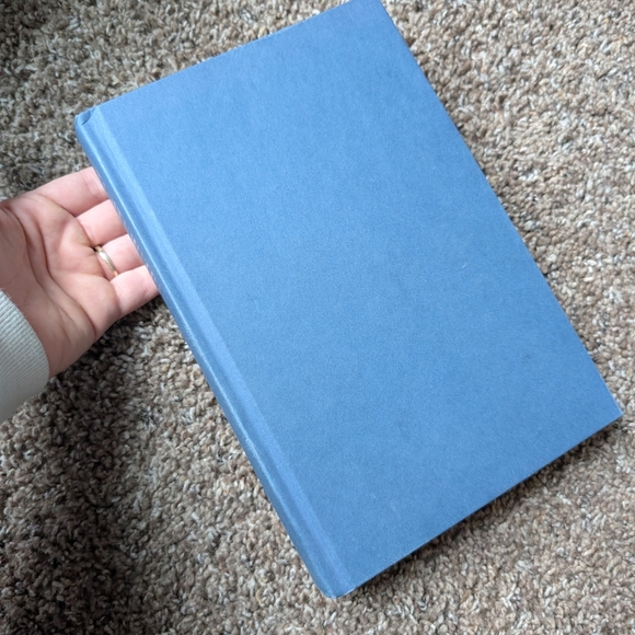 2/$10 Truthwitch by Susan Dennard Book Cover - Picture 3 of 3